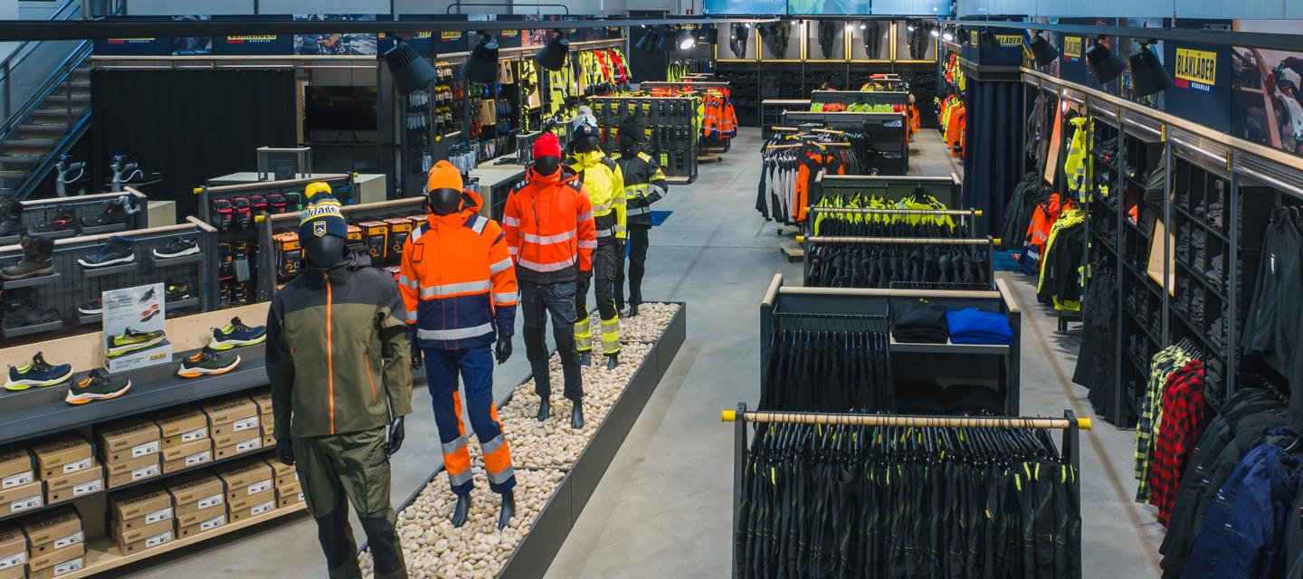 VTR-Workwear Center -työvaatemyymälä sisältä