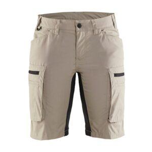 Naisten shortsit stretch