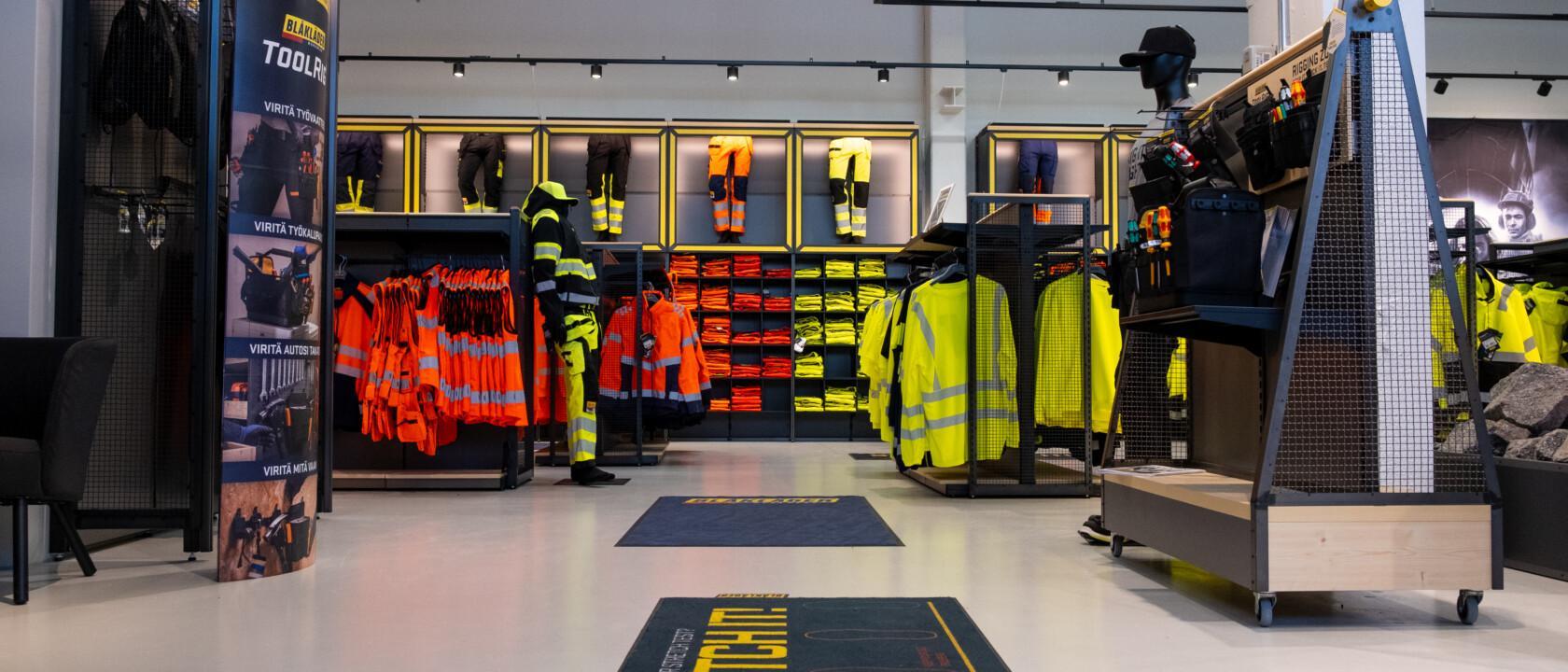 VTR-Workwear_Center_-työvaatemyymälä